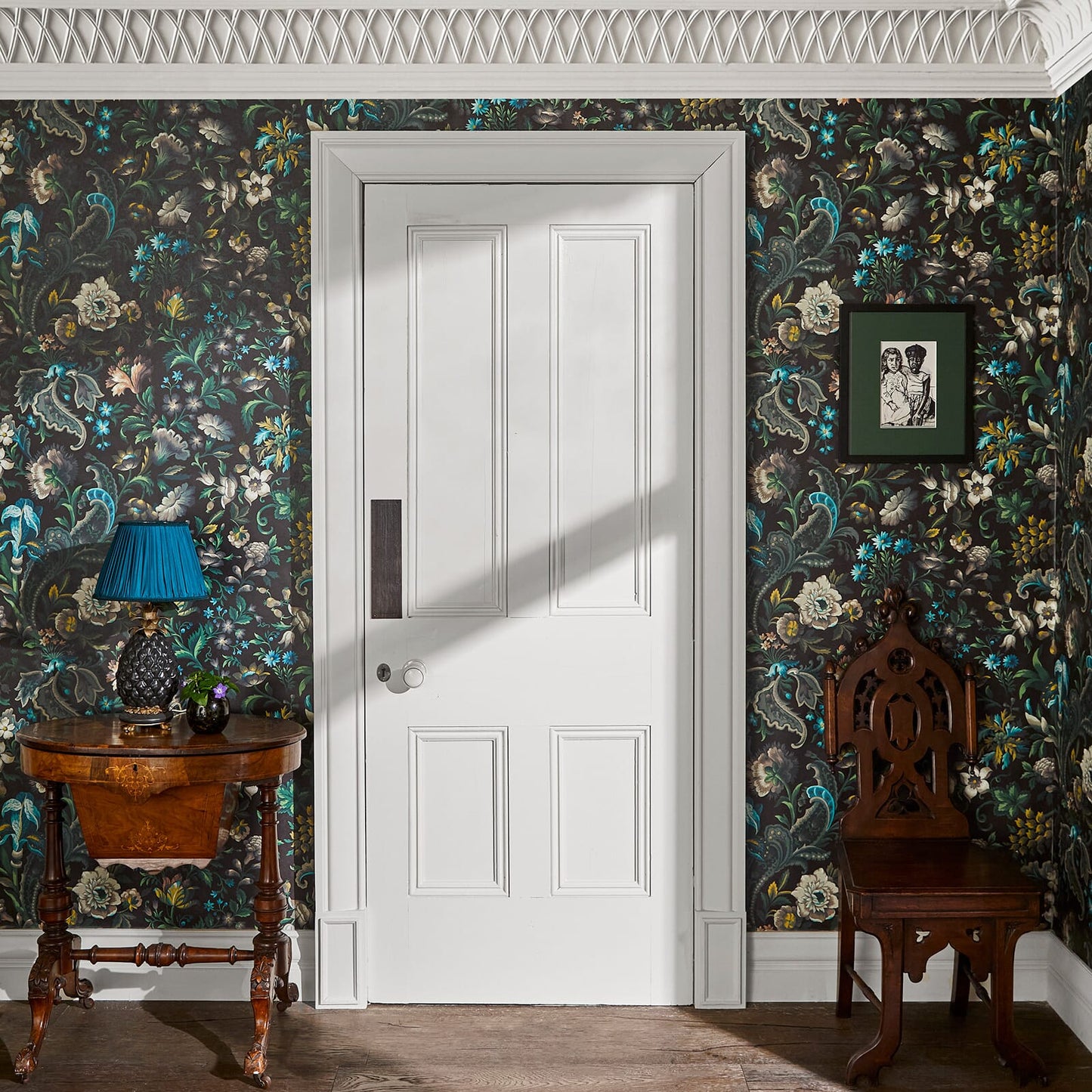 Florika Wallpaper - Onyx - House of Hackney - 1-WA-FLO-DI-ONX-XXX - Morris Wallpaper