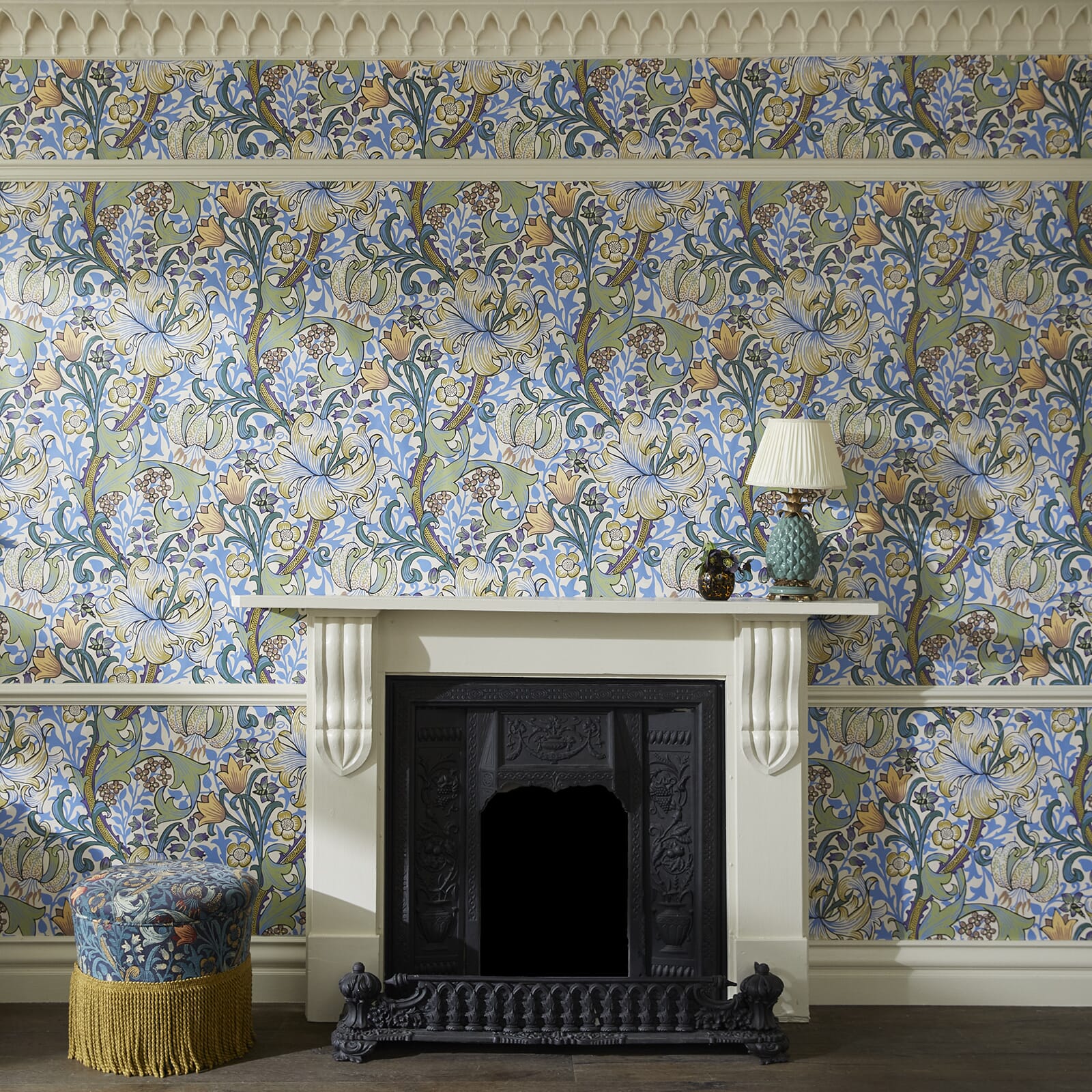 Golden Lily Wallpaper - Sky - House of Hackney - 1-WA-GOL-DI-SKY-XXX - Morris Wallpaper