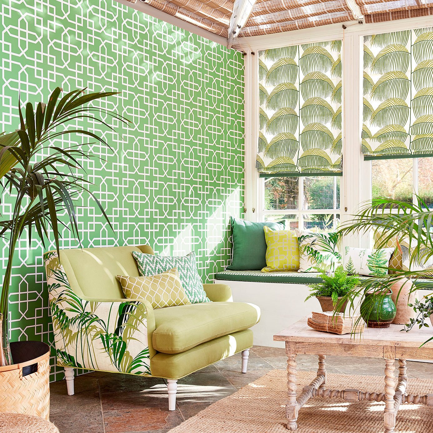 Hampton Trellis Wallpaper - Botanical Green - Sanderson - DGLW216660 - Morris Wallpaper