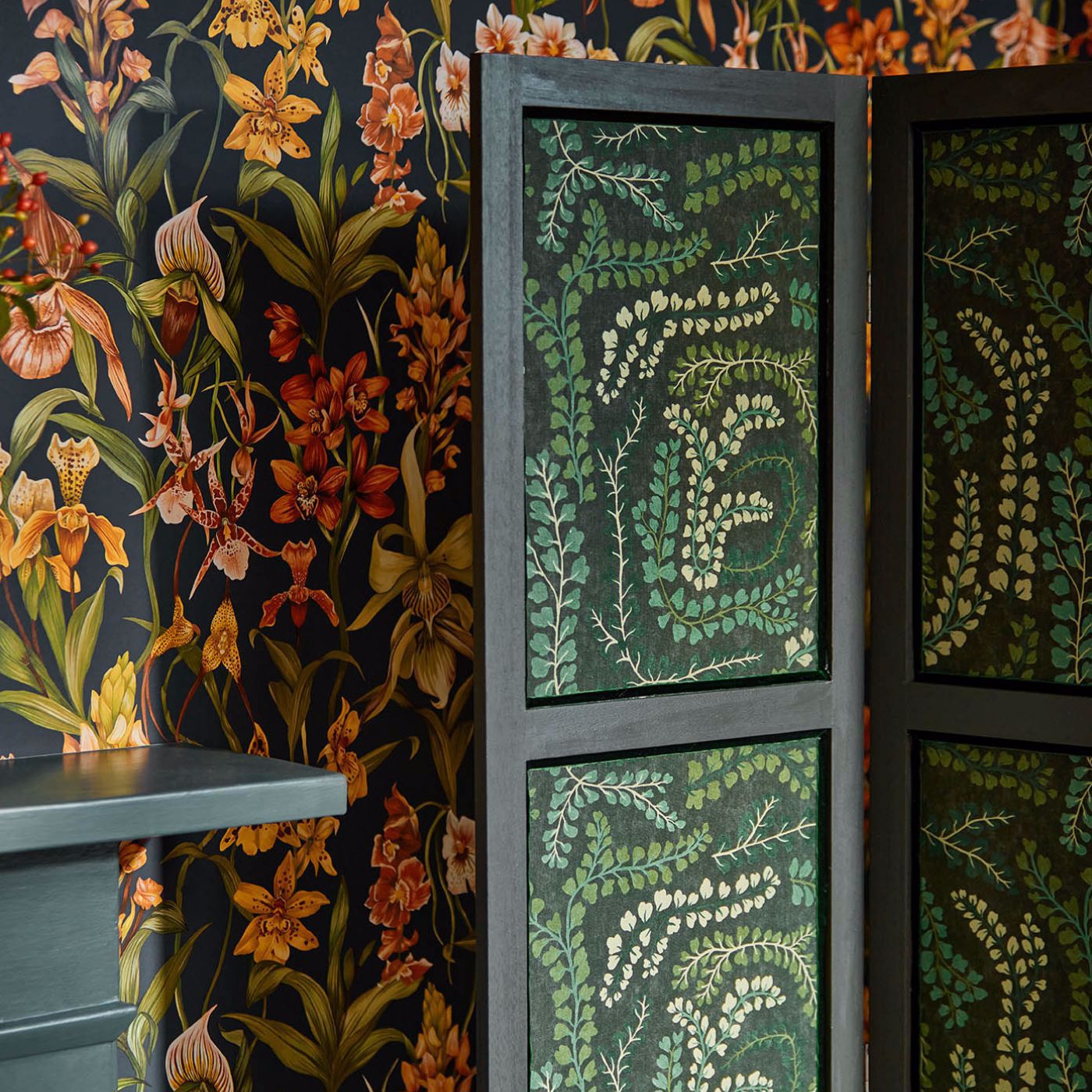 Harlequin - HC4F121165 - Morris Wallpaper