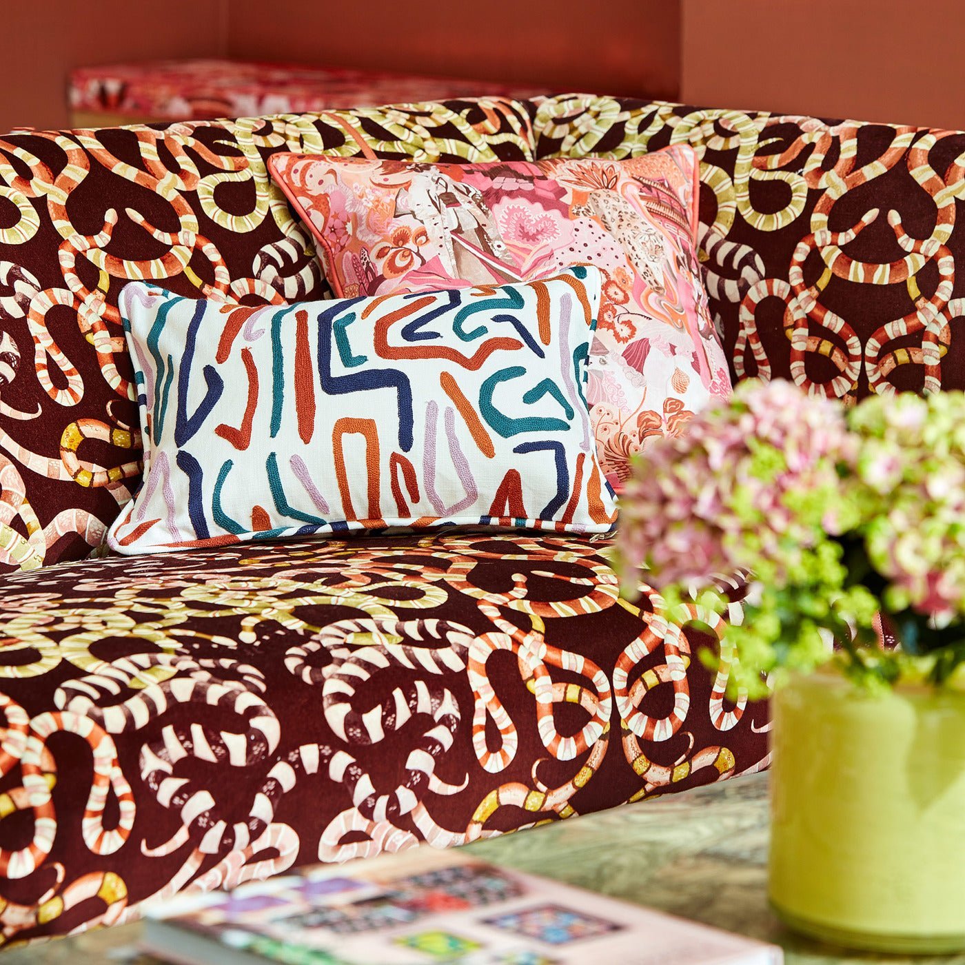 Harlequin - HQN3121140 - Morris Wallpaper