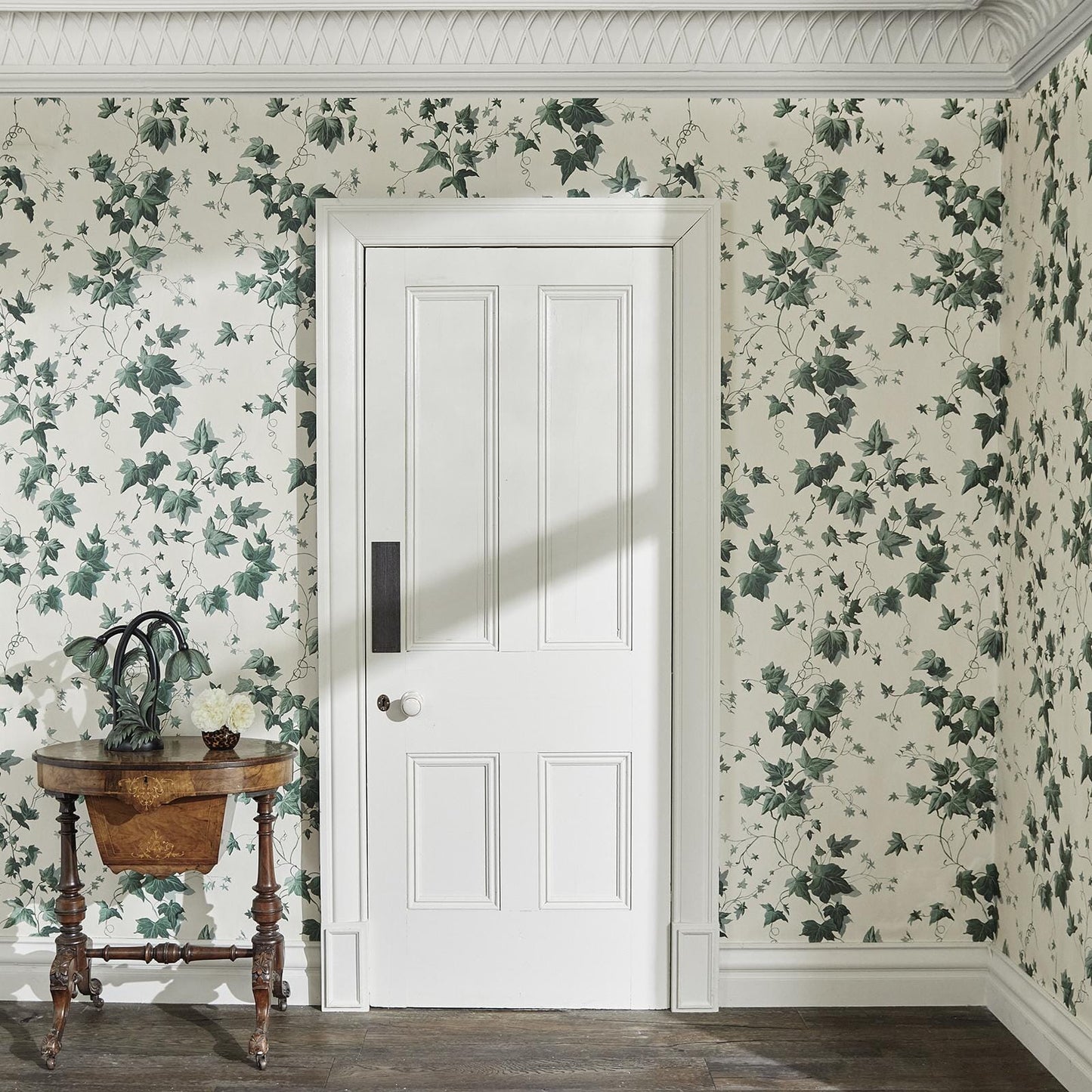 Hedera Wallpaper - Viridian - House of Hackney - 1-WA-HED-DI-VIR-XXX - Morris Wallpaper