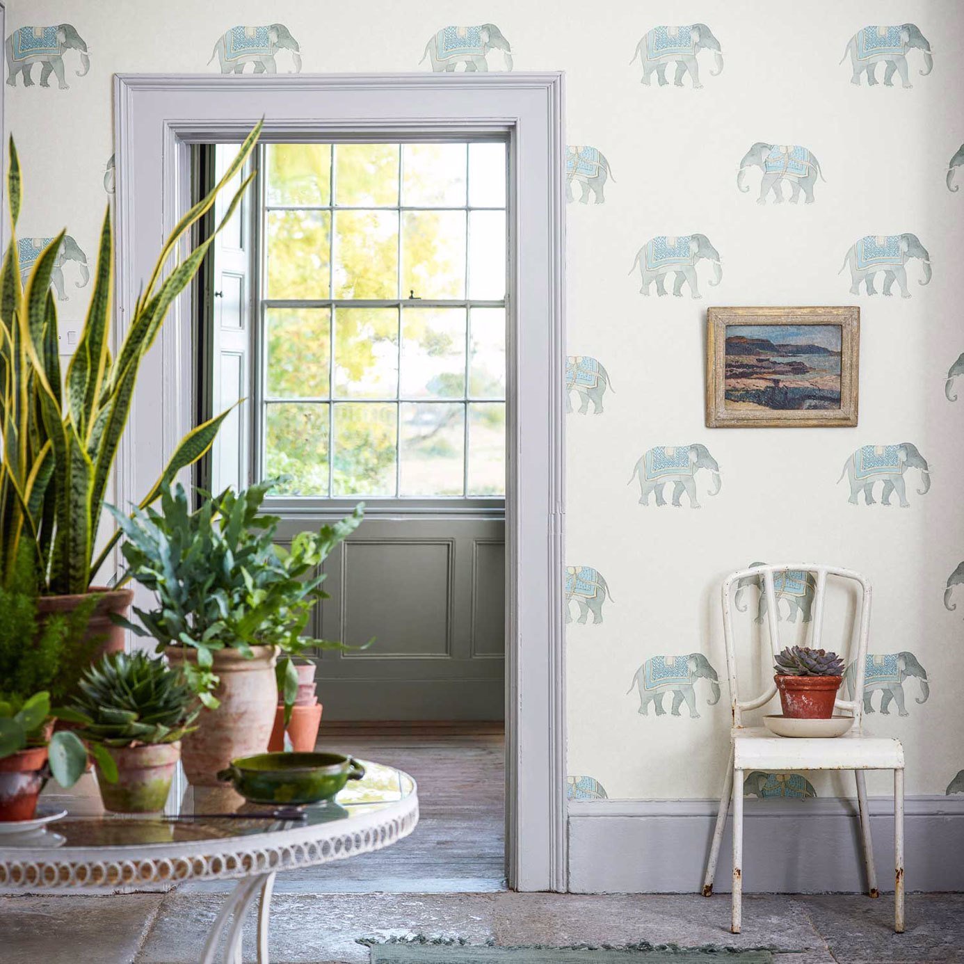India Wallpaper - Russet/Sand - Sanderson - DART216334 - Morris Wallpaper