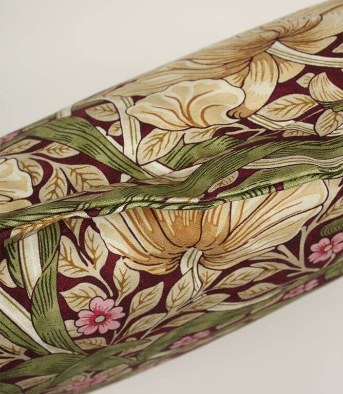 Just Fabrics - William Morris Pimpernel Aubergine Oxford Seat Pad - 813 - Morris Wallpaper