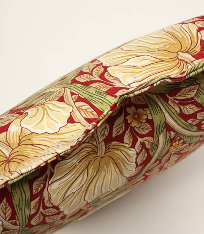 Just Fabrics - William Morris Pimpernel Red Oxford Seat Pad - 862 - Morris Wallpaper
