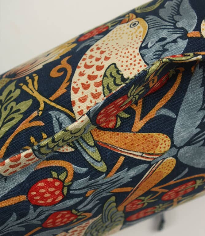 Just Fabrics - William Morris Strawberry Thief Indigo Oxford Seat Pad - 812 - Morris Wallpaper