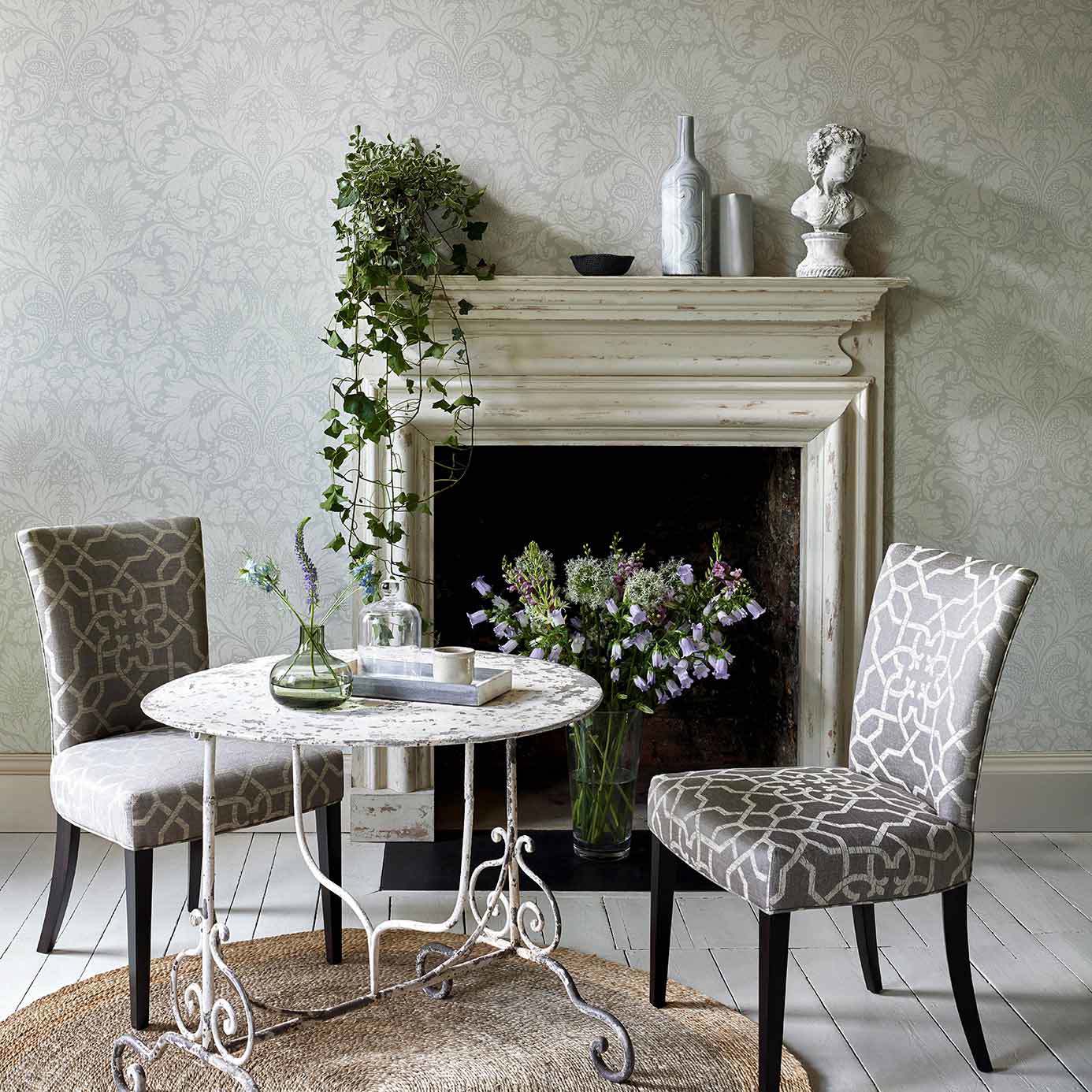 Kent Wallpaper - Wedgwood - Sanderson - DDAM216389 - Morris Wallpaper
