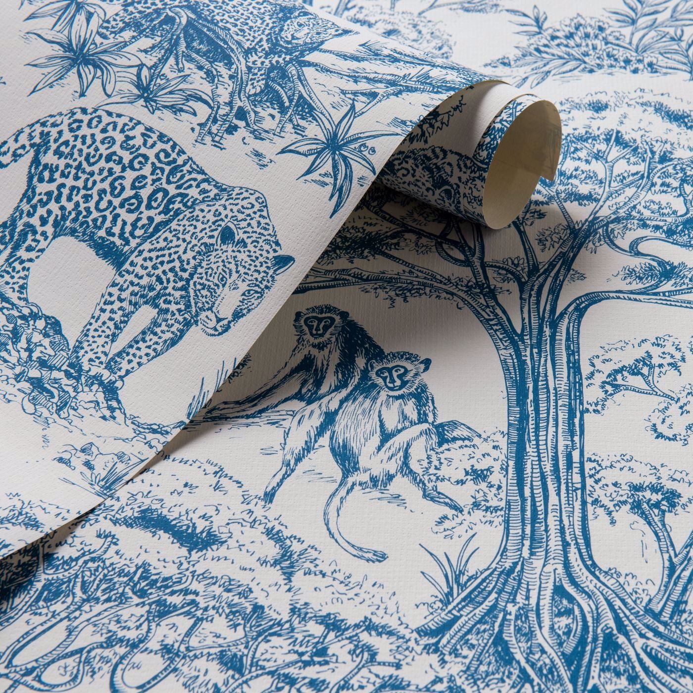 Kisumu Wallpaper - Caribbean - Clarke & Clarke - W0185/01 - Morris Wallpaper