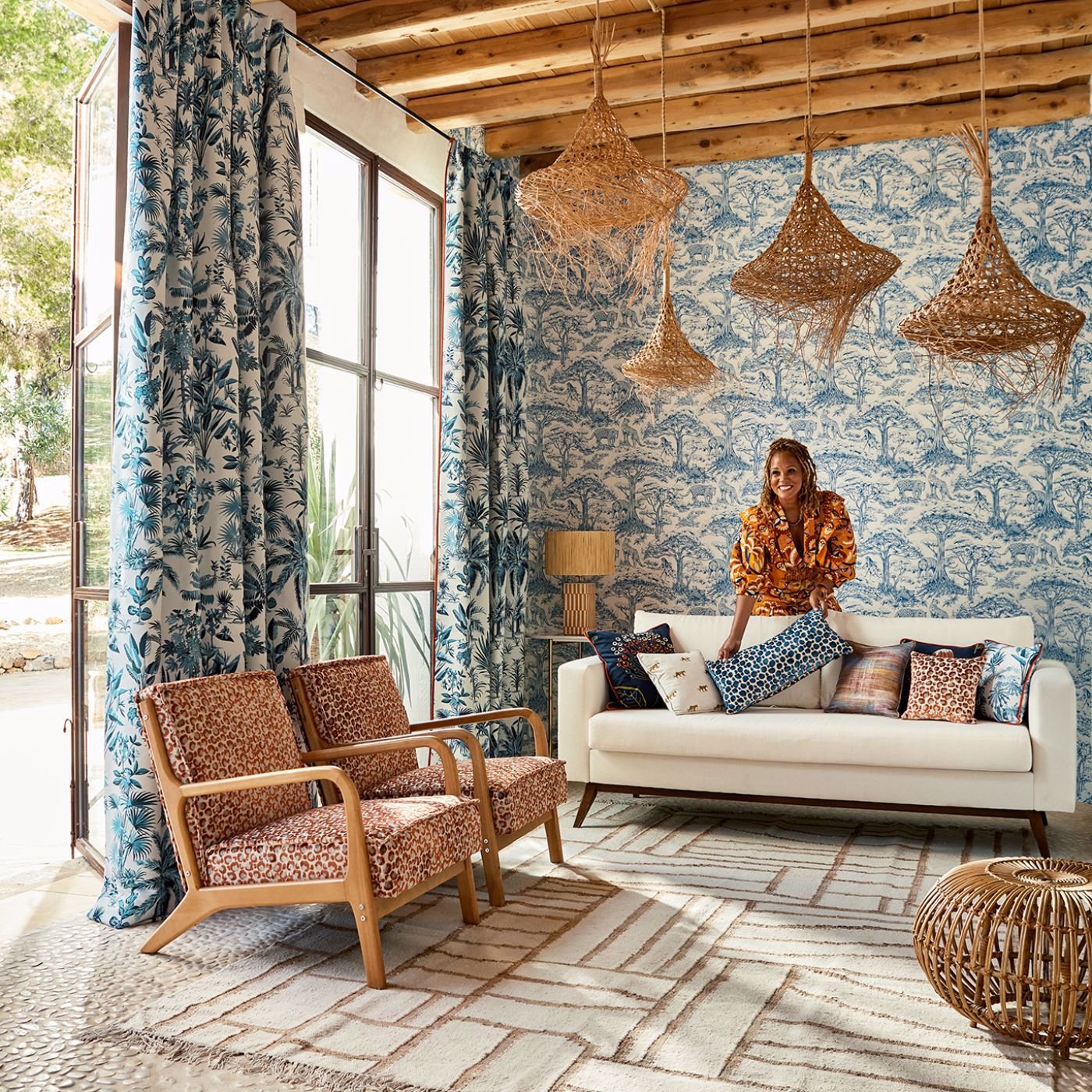 Kisumu Wallpaper - Caribbean - Clarke & Clarke - W0185/01 - Morris Wallpaper