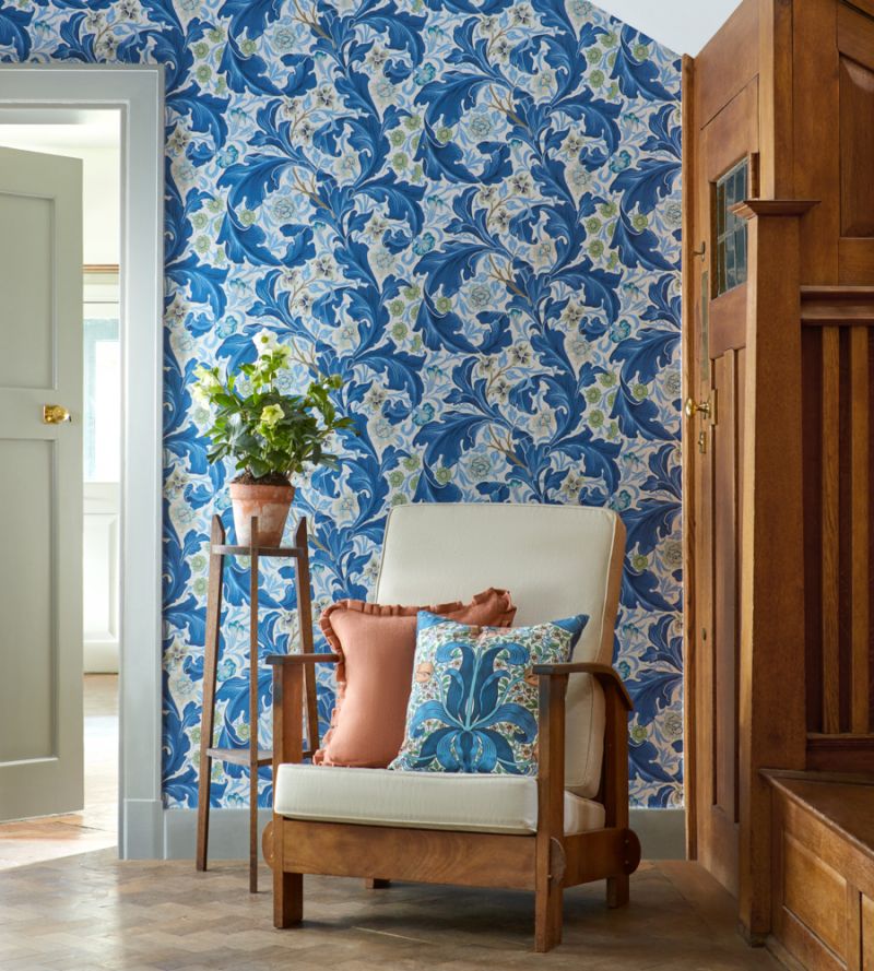 Leicester Wallpaper - Green/Coral - 212543 - Morris & Co