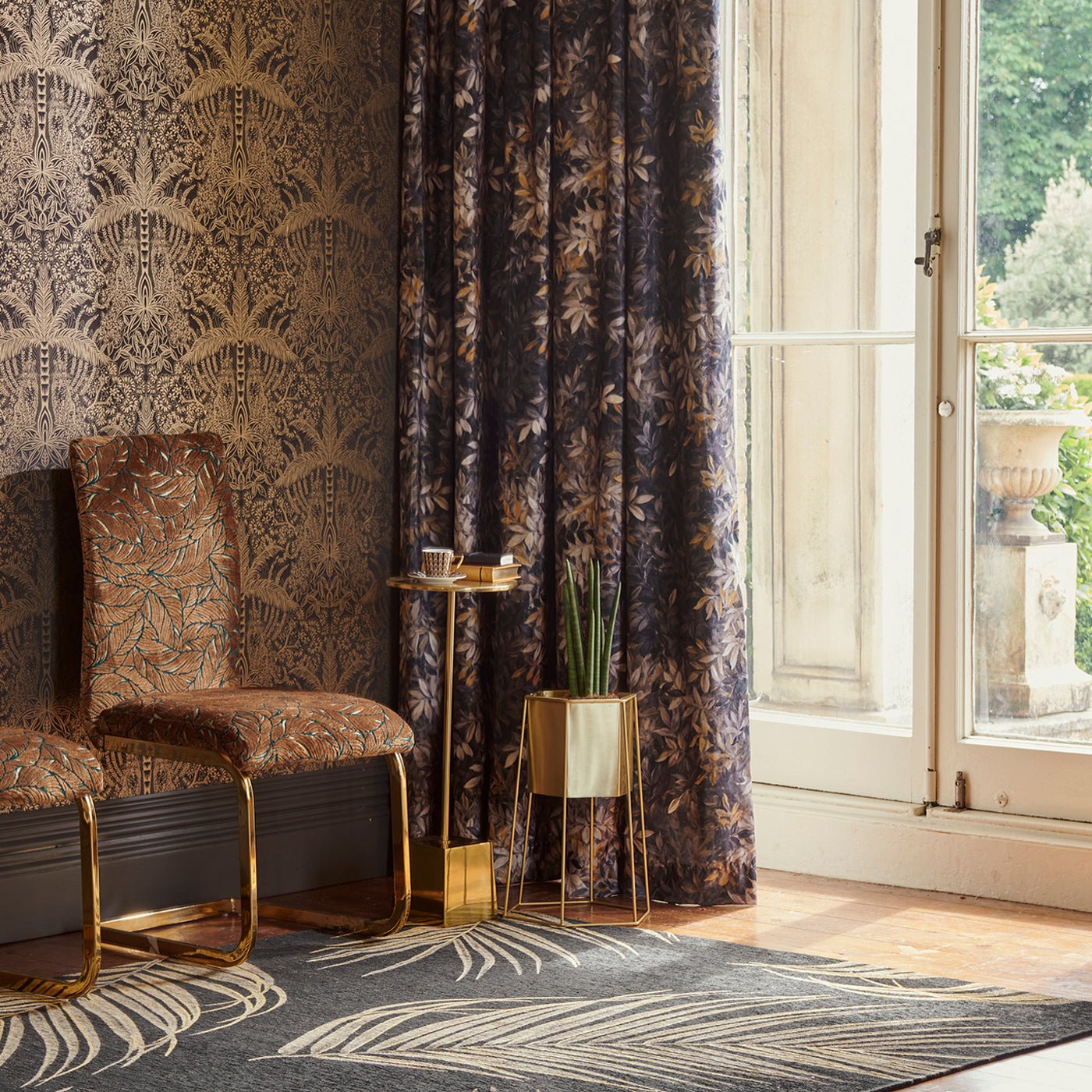 Leopardo Wallpaper - Copper/Midnight - Clarke & Clarke - W0141/02 - Morris Wallpaper