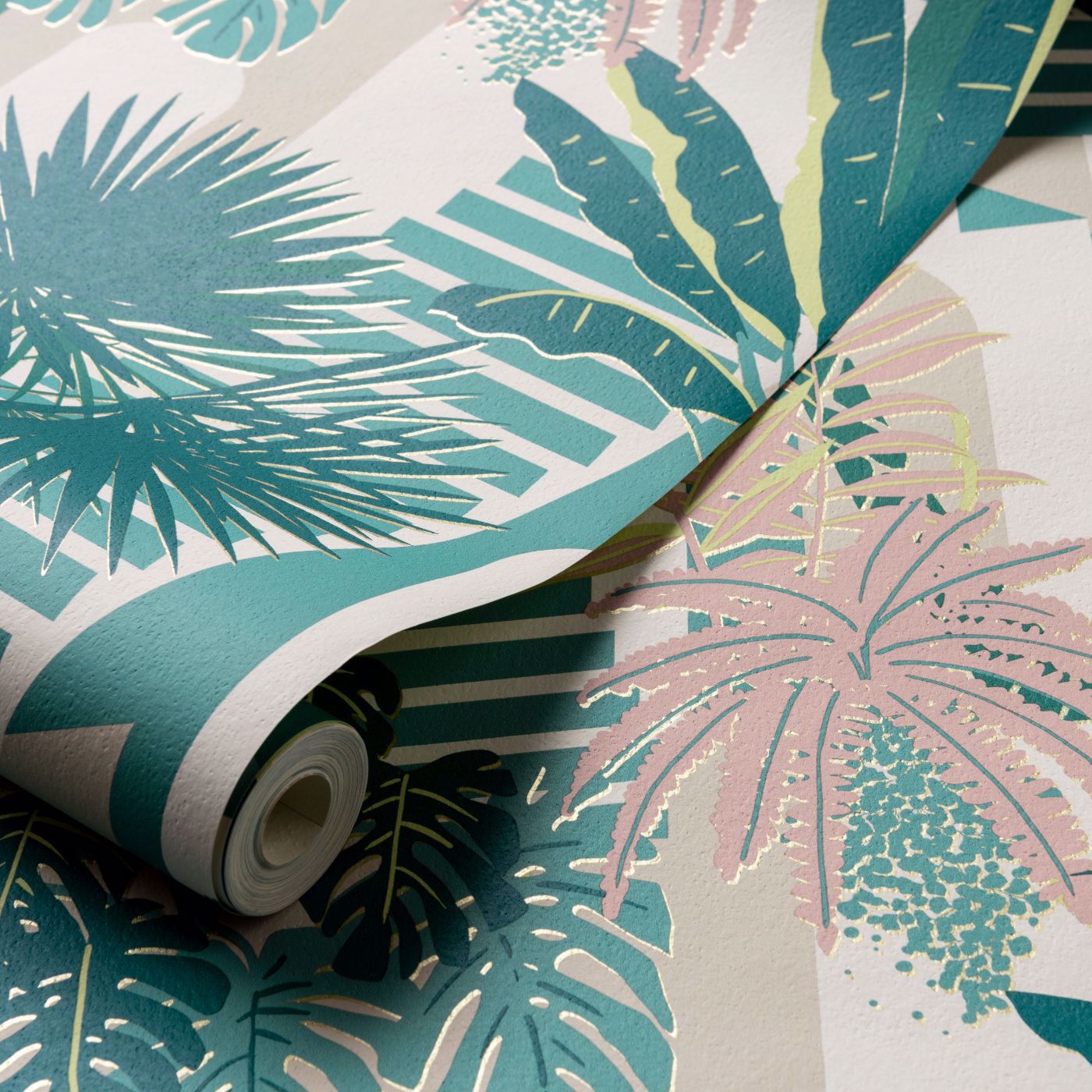 Malindi Wallpaper - Mineral/Blush - Clarke & Clarke - W0186/02 - Morris Wallpaper