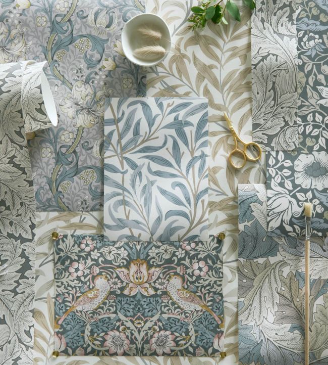 Mallow Wallpaper - Colour Slate/Dove - W0173/01 - Clarke & Clarke - William Morris - Morris Wallpaper