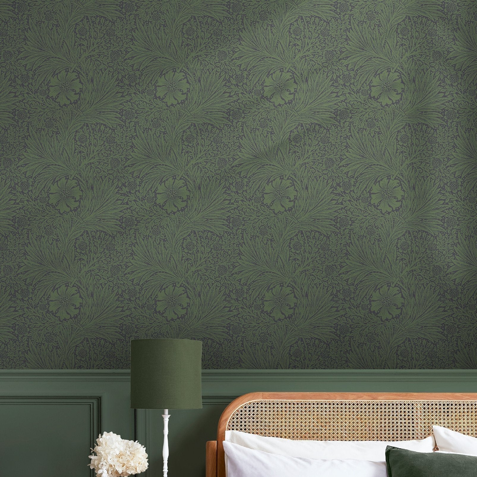 Marigold Fibrous Wallpaper - Green - 124255 - William Morris AH - Premier Wallcovering
