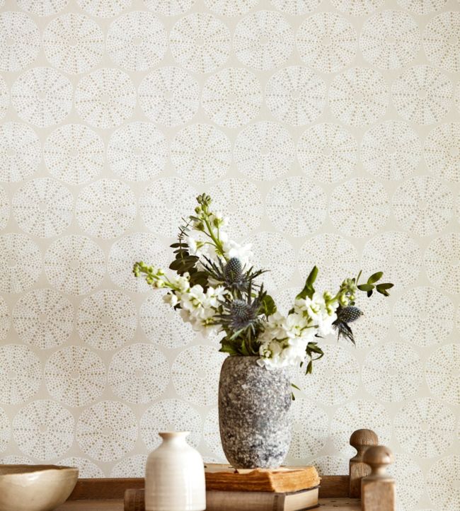 Maris Wallpaper - Oyster - DCOA216590 - Sanderson - Morris Wallpaper