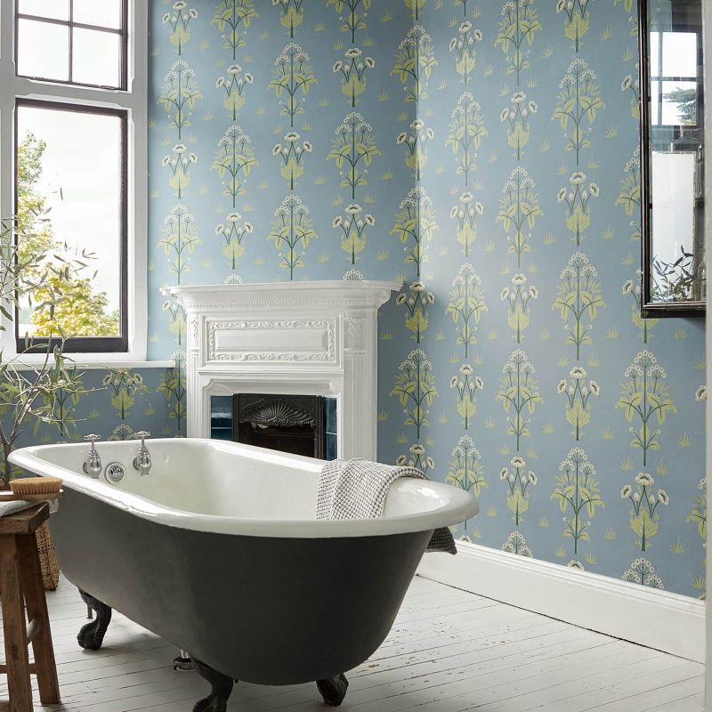 Meadow Sweet Wallpaper - Cobalt/Grass green - 217368 - Morris & Co - Morris Wallpaper