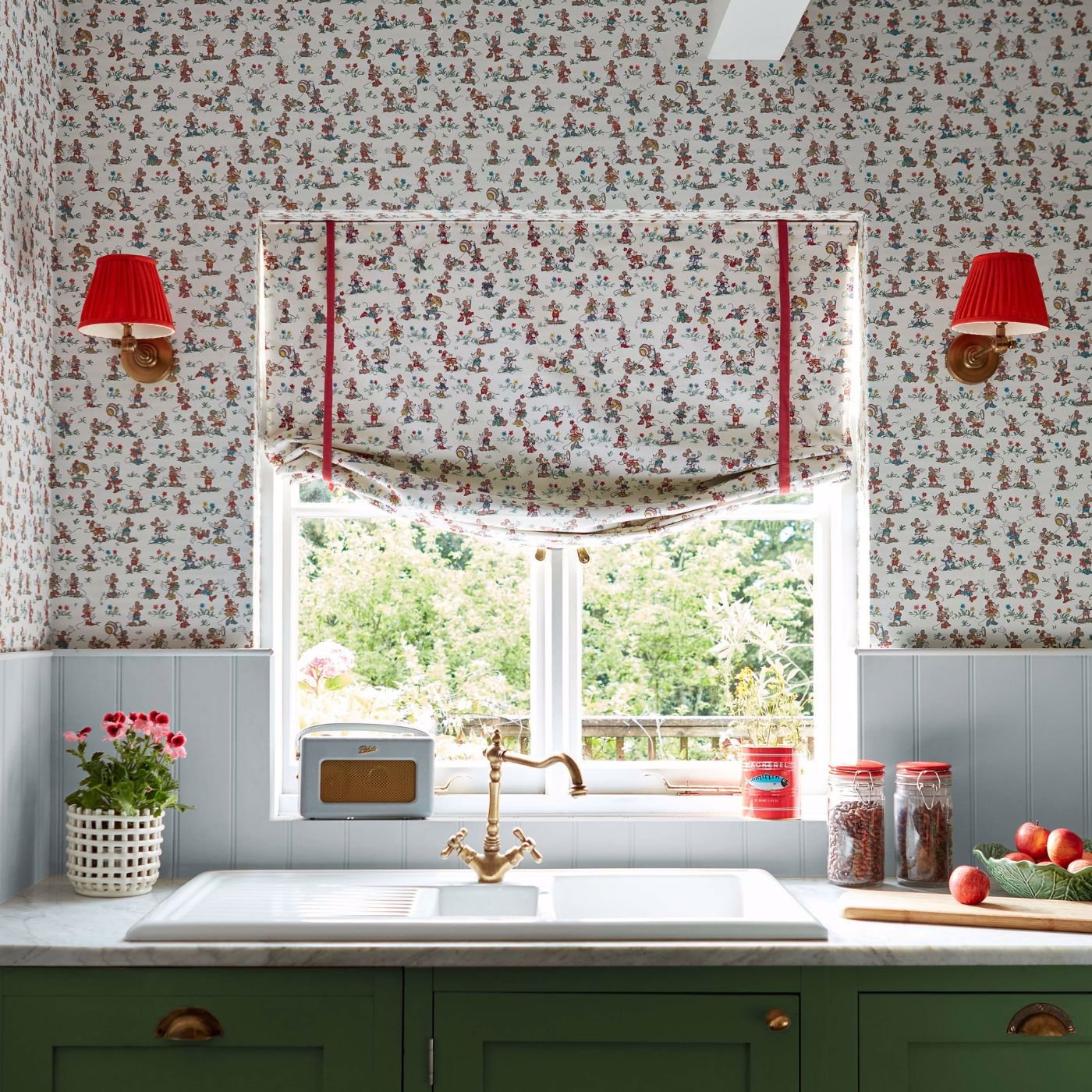 Mickey & Minnie Wallpaper - Gumball Green - Sanderson - DDIW217265 - Morris Wallpaper