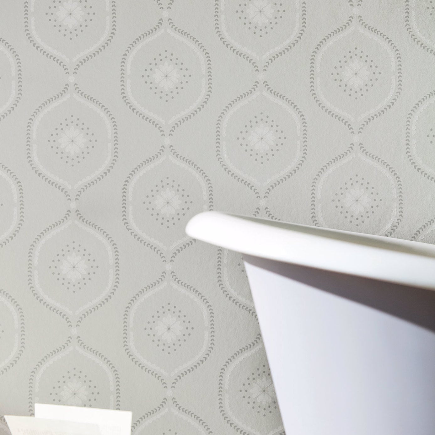 Milcombe Wallpaper - Powder Pink - Sanderson - DLMW216881 - Morris Wallpaper