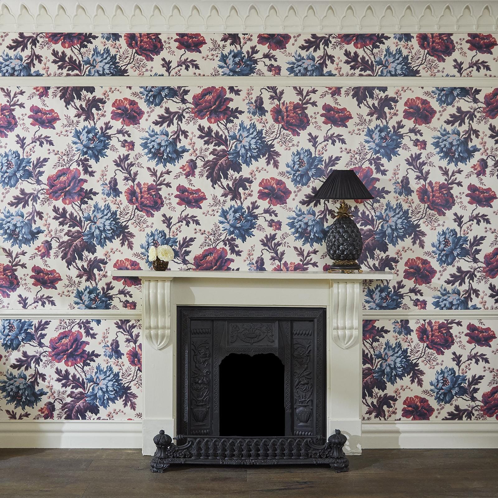 Opia Magna Wallpaper - Magenta - House of Hackney - 1-WA-OPM-DI-XXX-XXX - Morris Wallpaper
