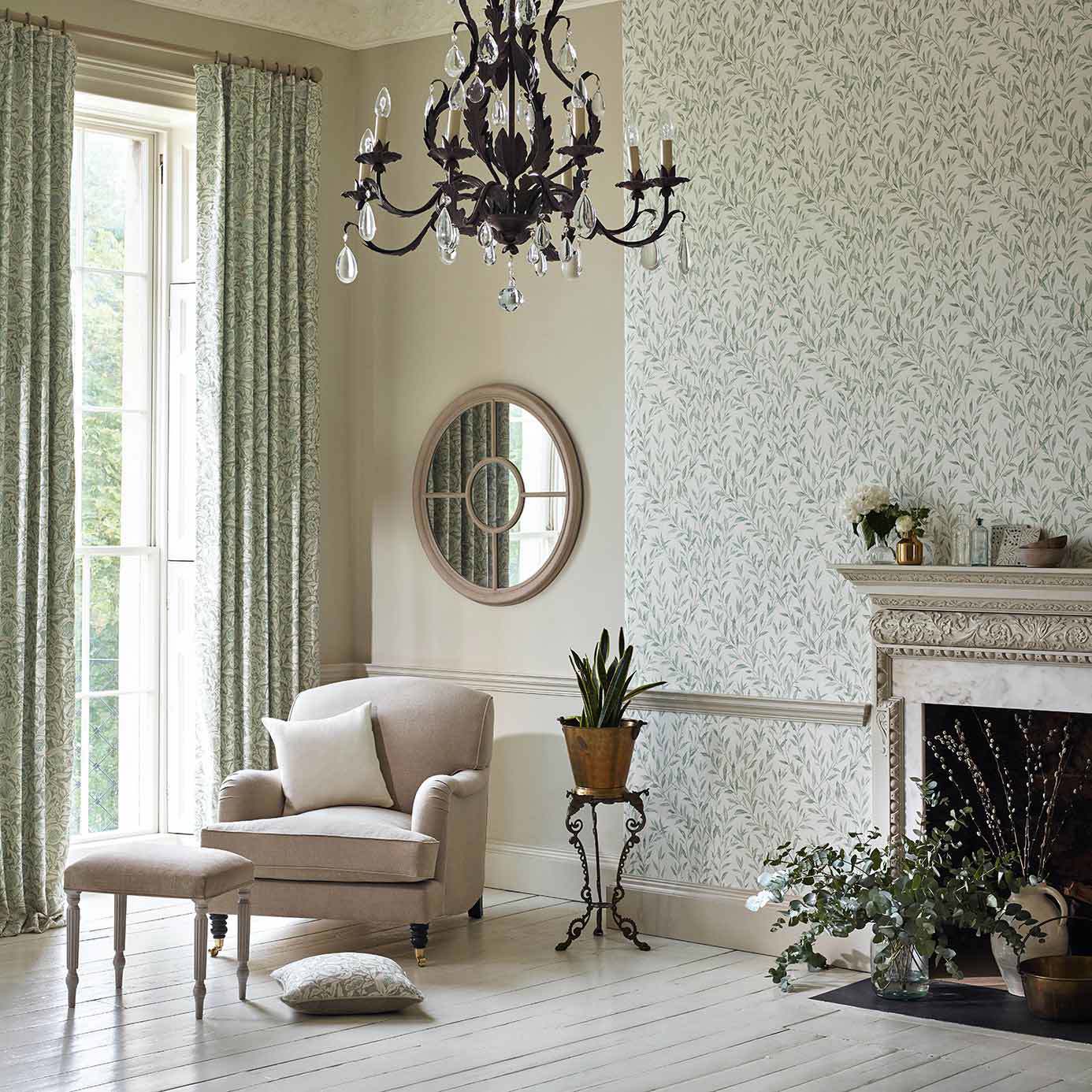 Osier Wallpaper - Rosewood/Sepia - Sanderson - DDAM216410 - Morris Wallpaper