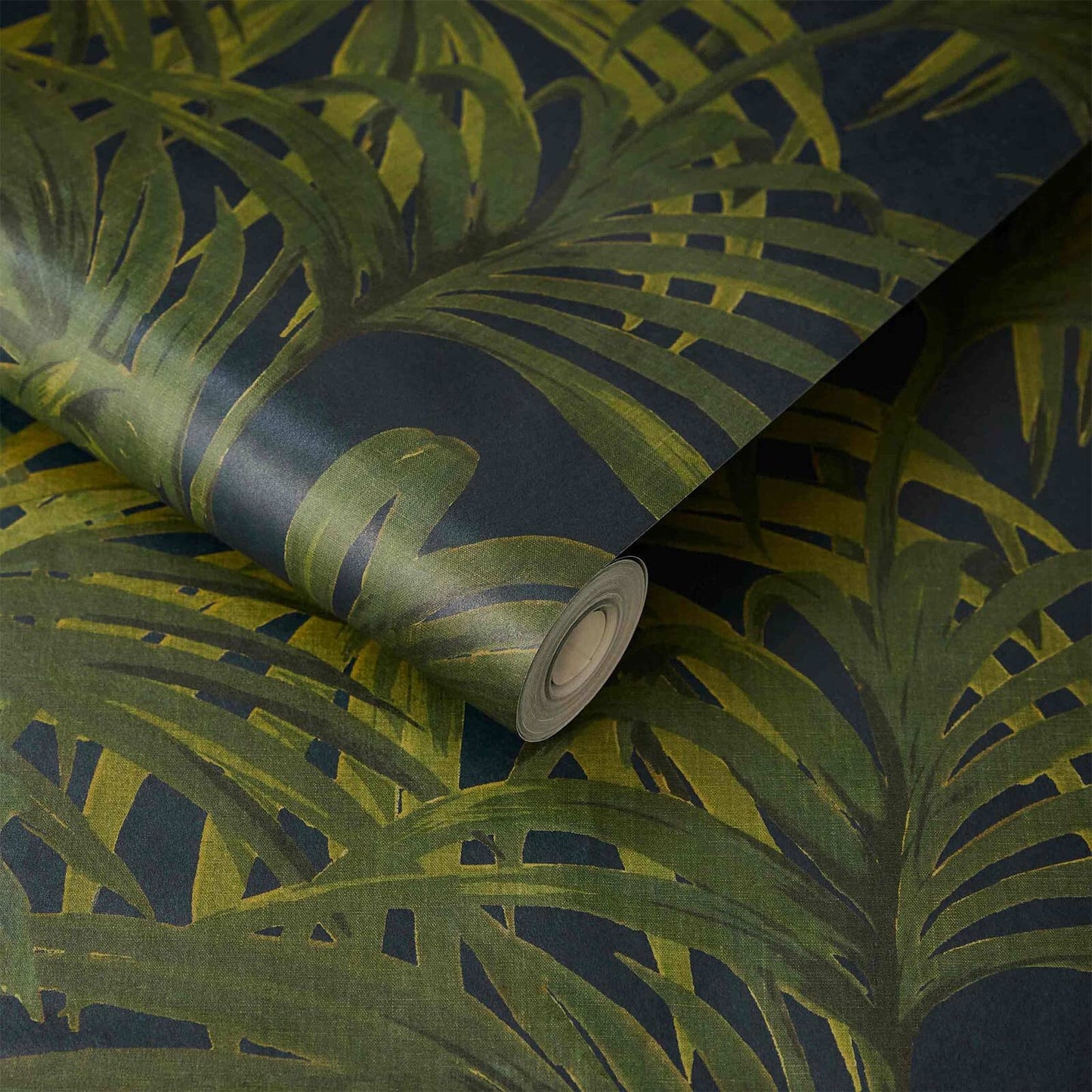 Palmeral Wallpaper - Midnight / Green - House of Hackney - 1-WA-PAL-DI-M&G-XXX - Morris Wallpaper