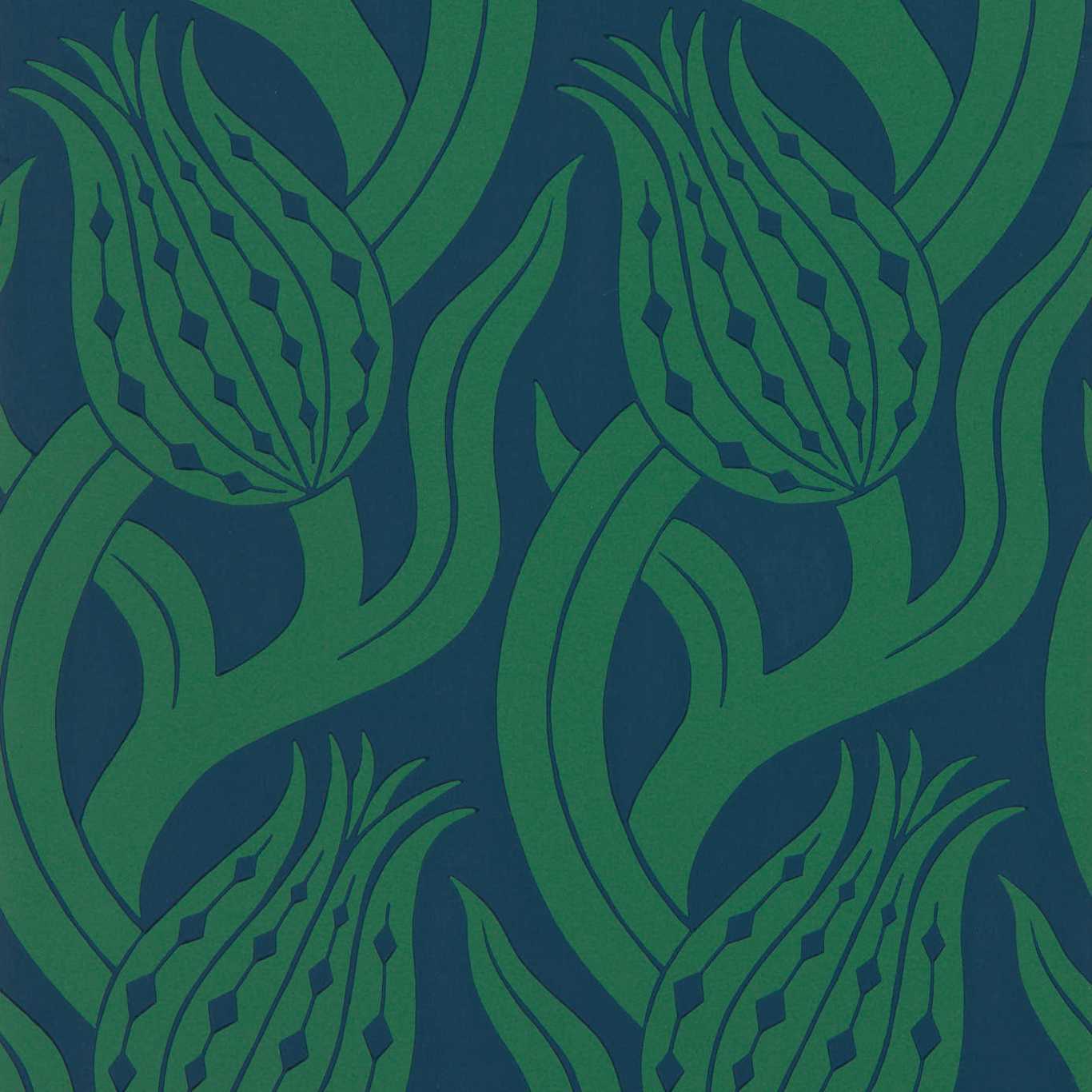 Persian Tulip Wallpaper - Poison - ZHIW312996 - Zoffany - Morris Wallpaper