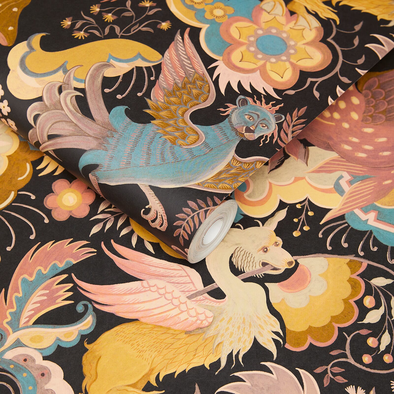 Phantasia Wallpaper - Noir - House of Hackney - 1-WA-PHA-DI-NOI-XXX - Morris Wallpaper