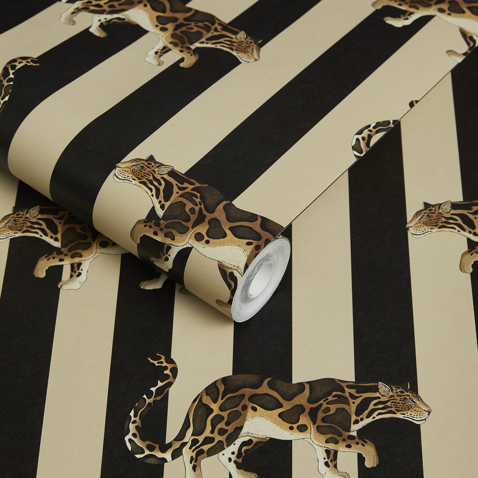 Prowl Wallpaper - Clay & Black - House of Hackney - 1-WA-PRO-DI-C&B-XXX - Morris Wallpaper