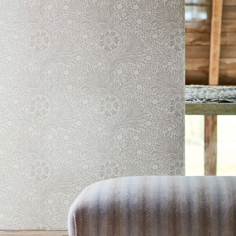 Pure Marigold Wallpaper - Soft Gilver - Morris & Co - 216537 - Morris Wallpaper