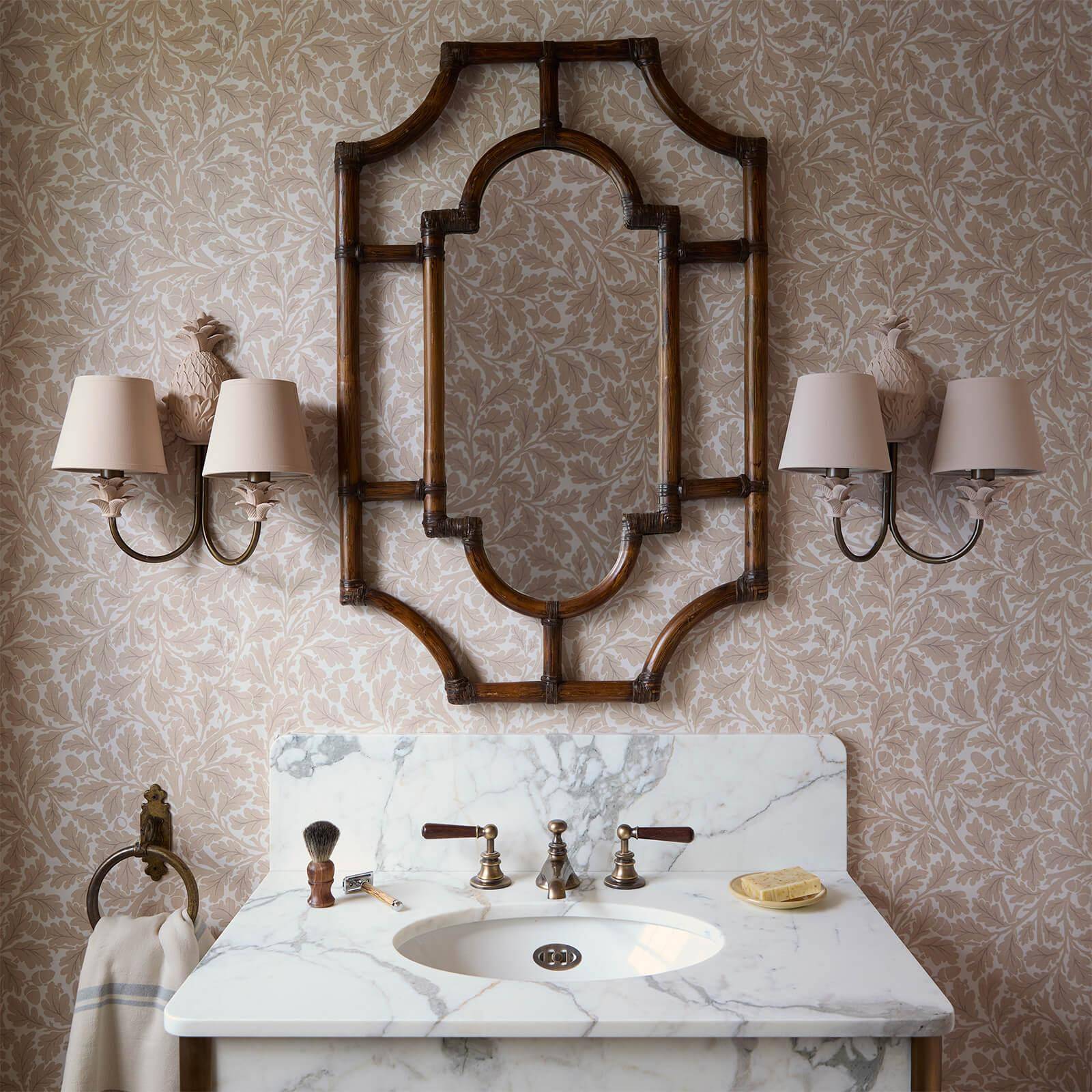 Quercus Wallpaper - Astrantia - House of Hackney - 1-WA-QUE-DI-ASA-XXX - Morris Wallpaper