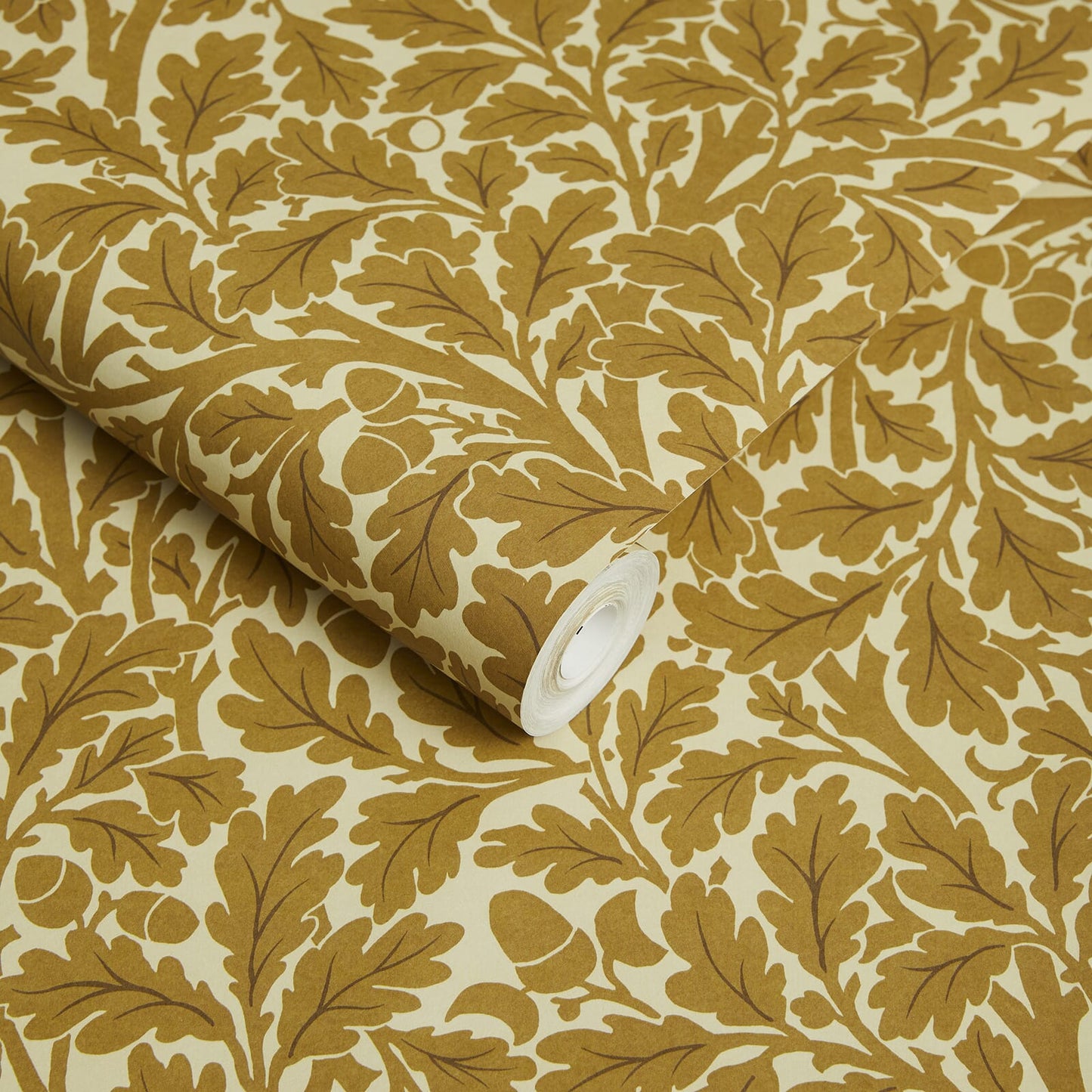 Quercus Wallpaper - Auric - House of Hackney - 1-WA-QUE-DI-AUT-XXX - Morris Wallpaper
