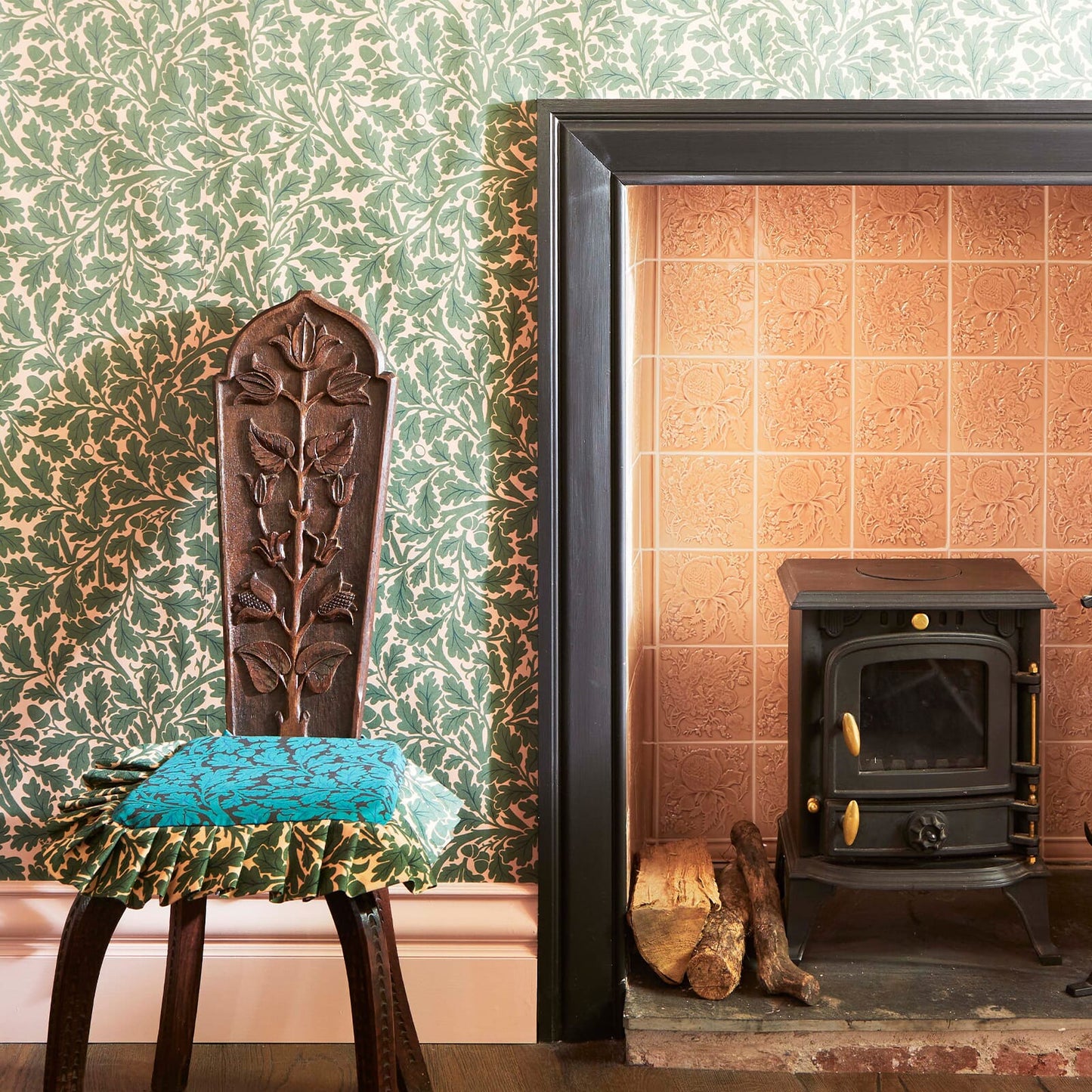 Quercus Wallpaper - Tourmaline - House of Hackney - 1-WA-QUE-DI-OAK-XXX - Morris Wallpaper