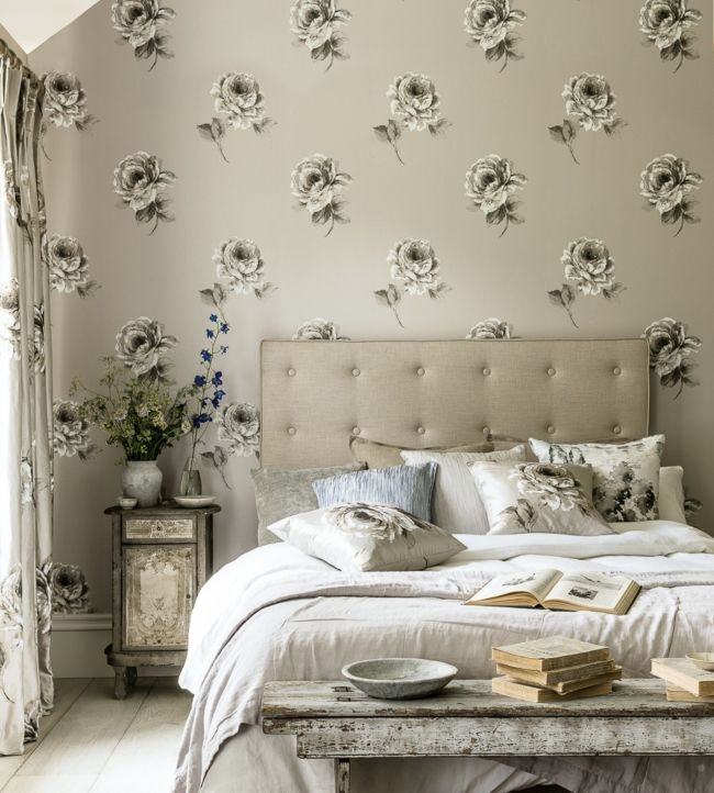 Rosa Wallpaper - Chalk - DWAP216276 - Sanderson - Morris Wallpaper