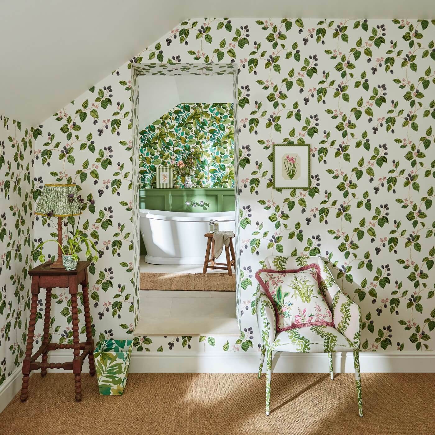 Rubus Wallpaper - Blackberry - Sanderson - DABW217227 - Morris Wallpaper