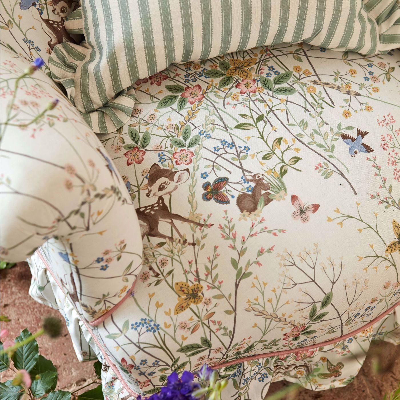 Sanderson - Disney Home - DDIF227155 - Morris Wallpaper