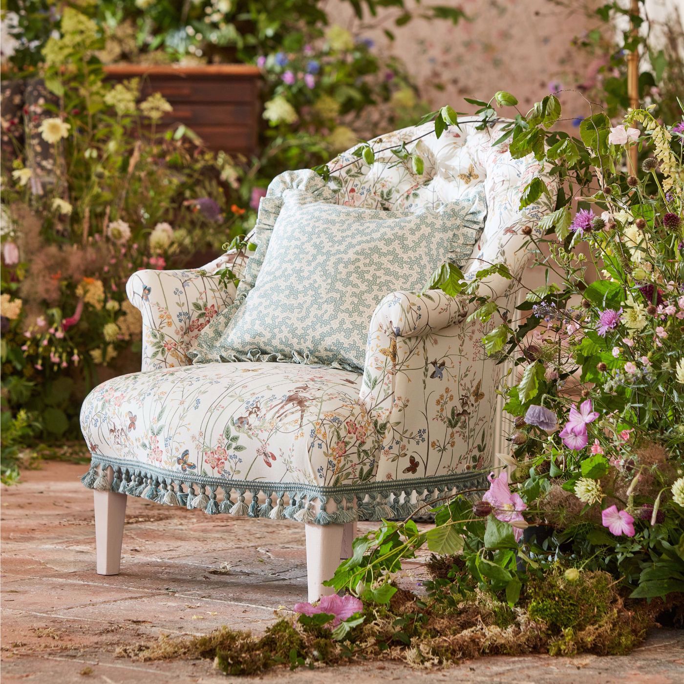 Sanderson - Disney Home - DDIF227158 - Morris Wallpaper