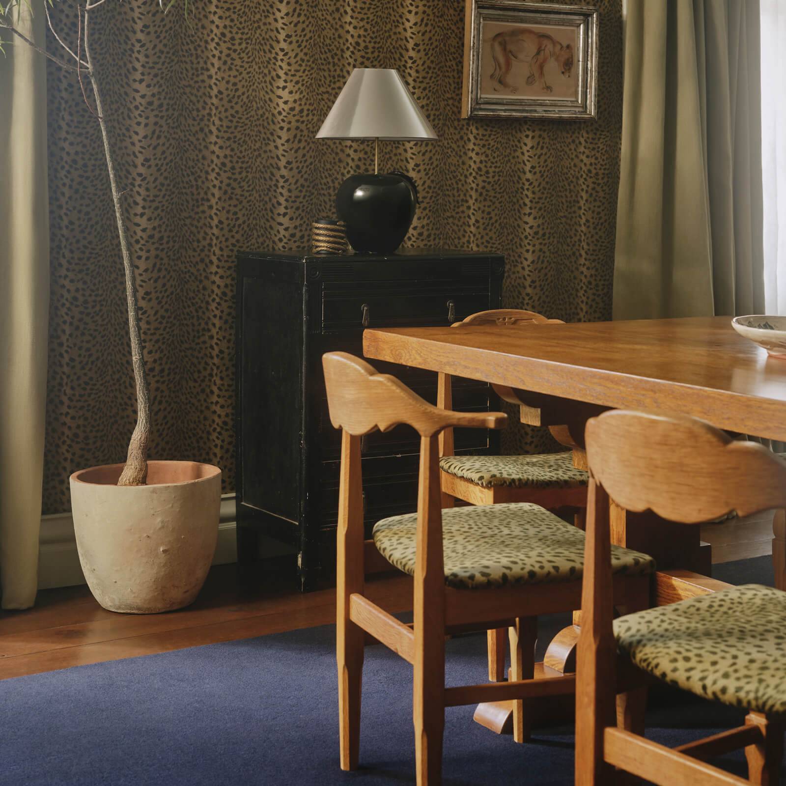Savanna Wallpaper - Auric - House of Hackney - 1-WA-SAV-DI-AUR-XXX - Morris Wallpaper