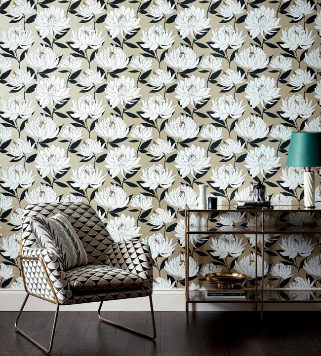 Sebal Wallpaper - Earth/Silver - HSAW112129 - Harlequin - Morris Wallpaper