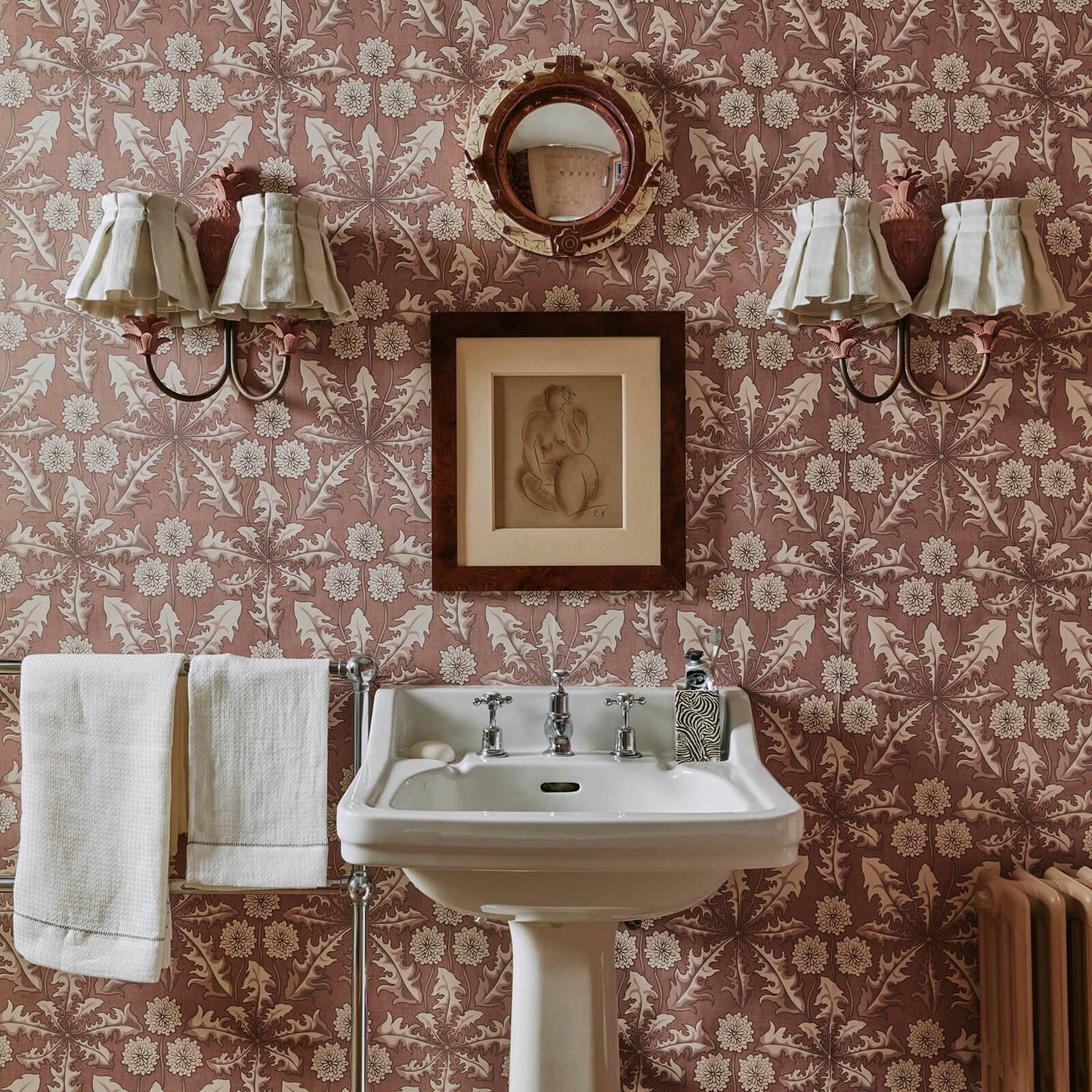Taraxa Wallpaper - Cosmos - House of Hackney - 1-WA-TXA-DI-COS-XXX - Morris Wallpaper