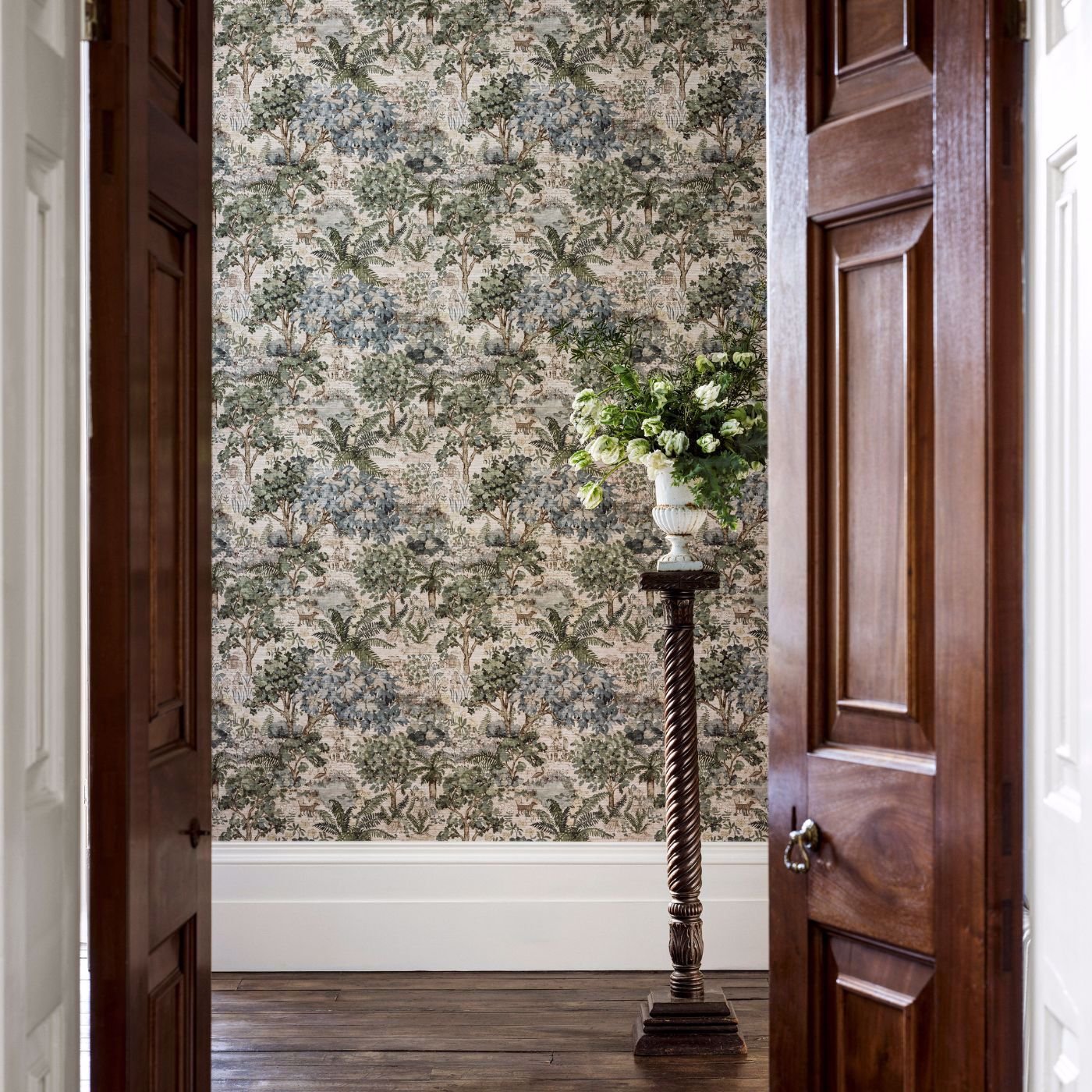 The Stumpery Wallpaper - Lichen - Sanderson - DHIP217490 - Morris Wallpaper