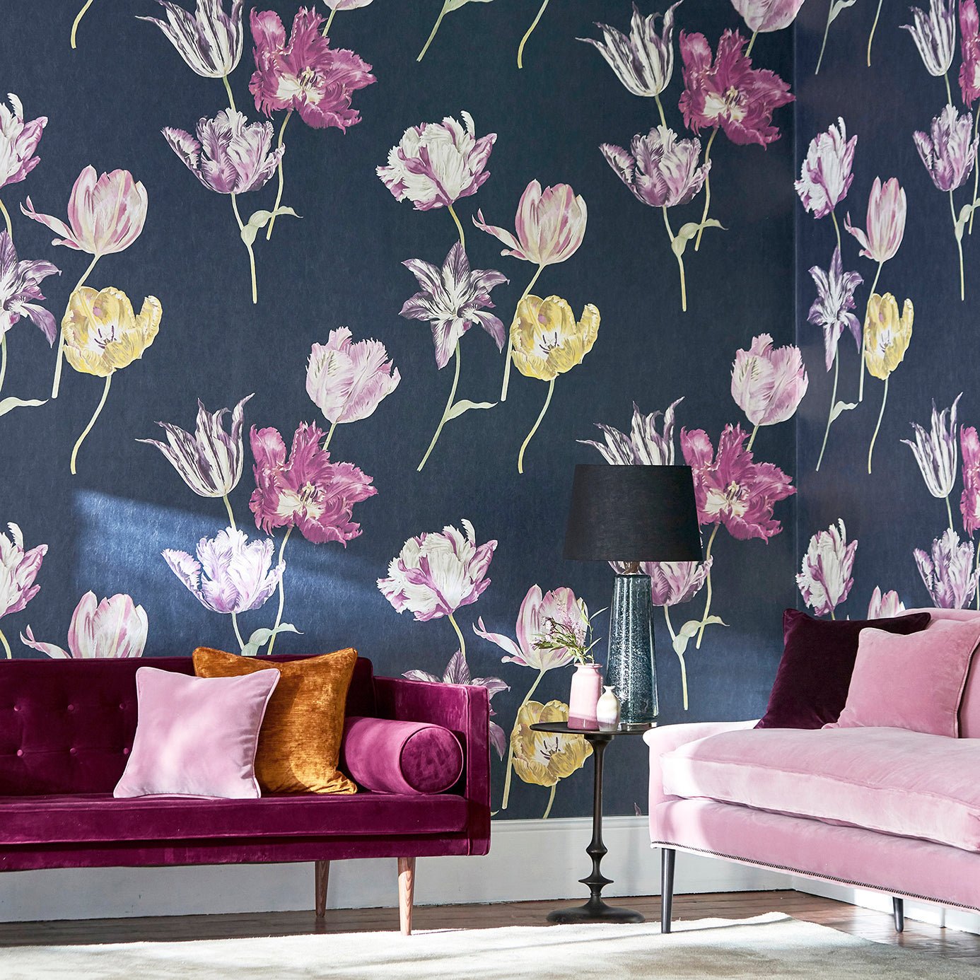 Tulipomania Wallpaper - Botanical - Sanderson - DGLW216666 - Morris Wallpaper