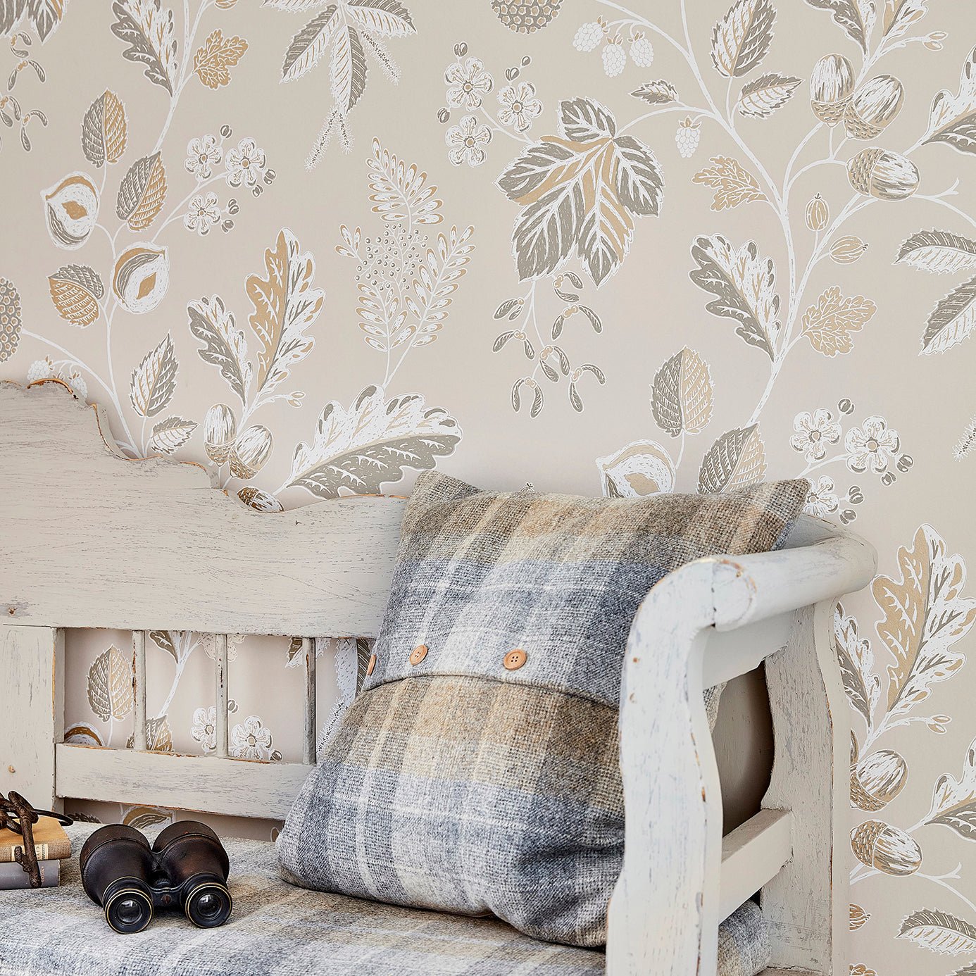 Warwick Wallpaper - Blue Grey - Sanderson - DYSI216617 - Morris Wallpaper