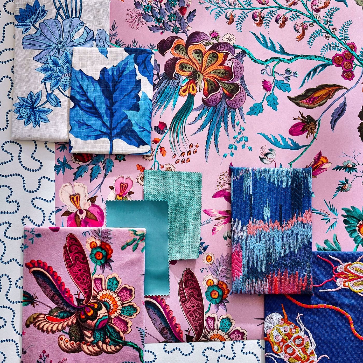 Wonderland Floral Wallpaper - Amethyst/Lapis/Ruby - Harlequin - HSRW113066 - Morris Wallpaper