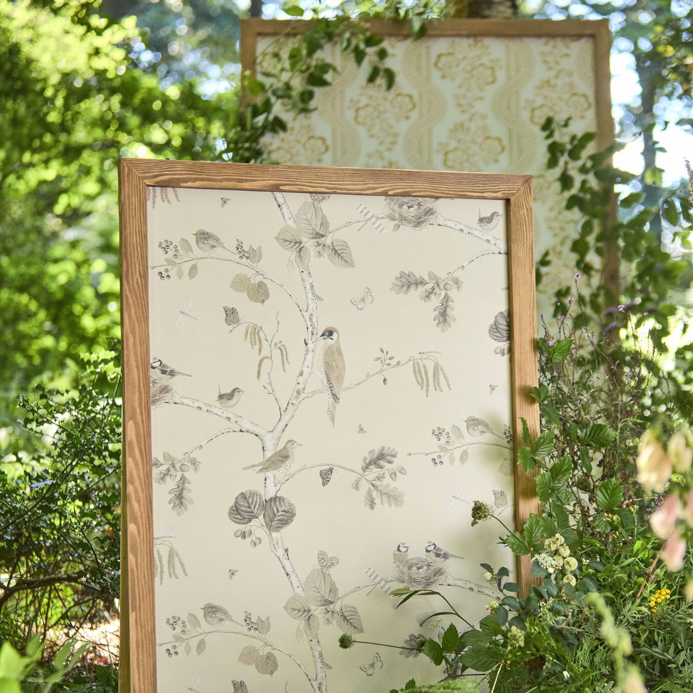 Woodland Chorus Wallpaper - Sepia/Neutral - Sanderson - DWOW215704 - Morris Wallpaper