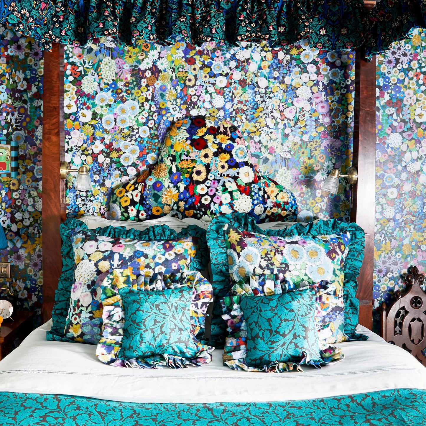 Woodstock Wallpaper - House of Hackney - 1 - WA - WOO - DI - MEA - XXX
