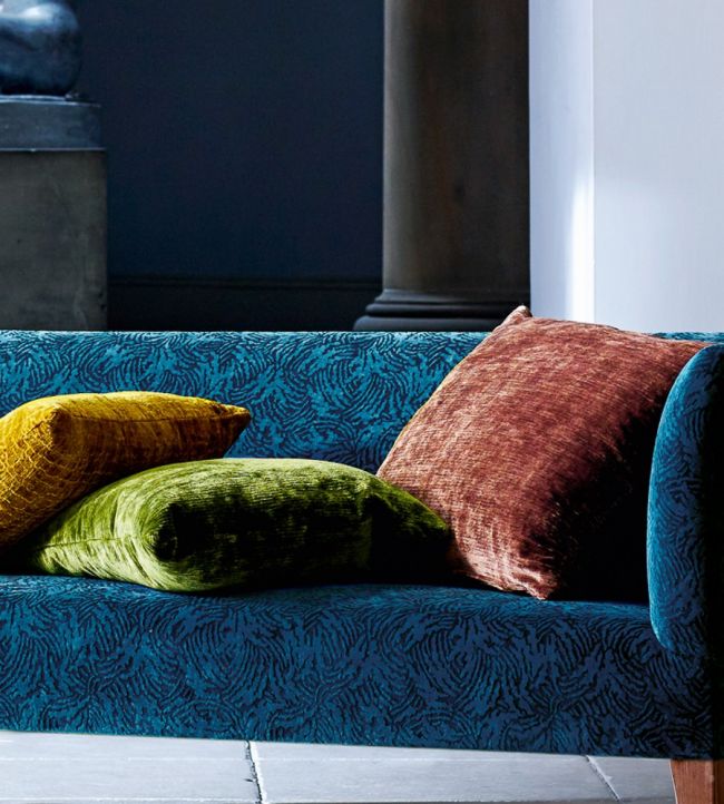 Zoffany- 332704 - Morris Wallpaper